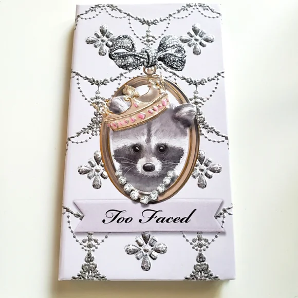 Too Faced Enchanted Wonderland eyeshadow collection - Picture 9 of 13